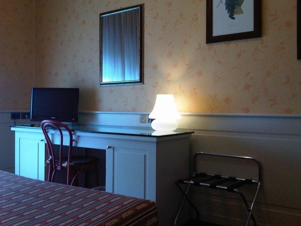 מסטרה Hotel Alla Giustizia מראה חיצוני תמונה